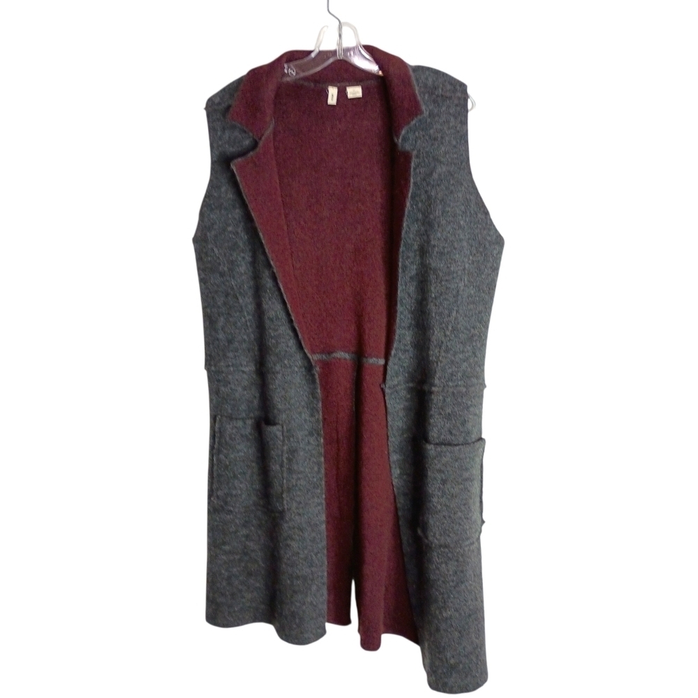 Moth Gray and Burgundy Women's Sleeveless Sweater - M/L